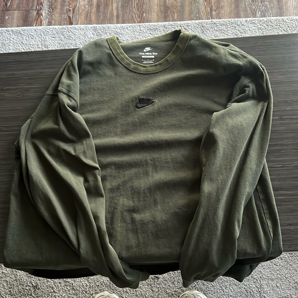 Nike Long Sleeve T-shirt loose fit